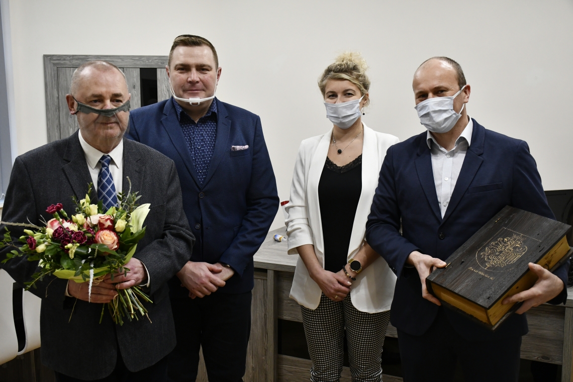 Zdrowia i spokoju na zasłużonej emeryturze