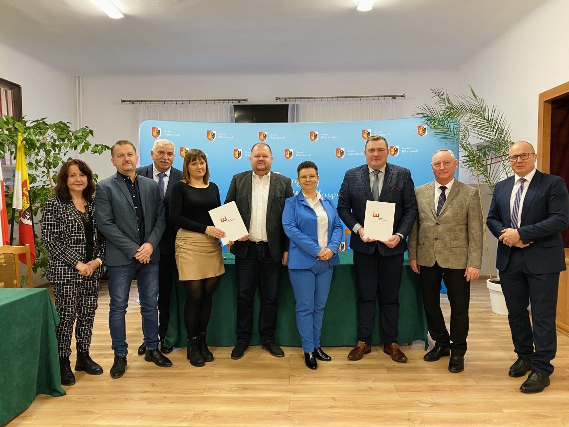 Umowa na budowę hali sportowej przy Zespole Szkół im. Marii Grodzickiej w Lubrańcu Marysinie podpisana!