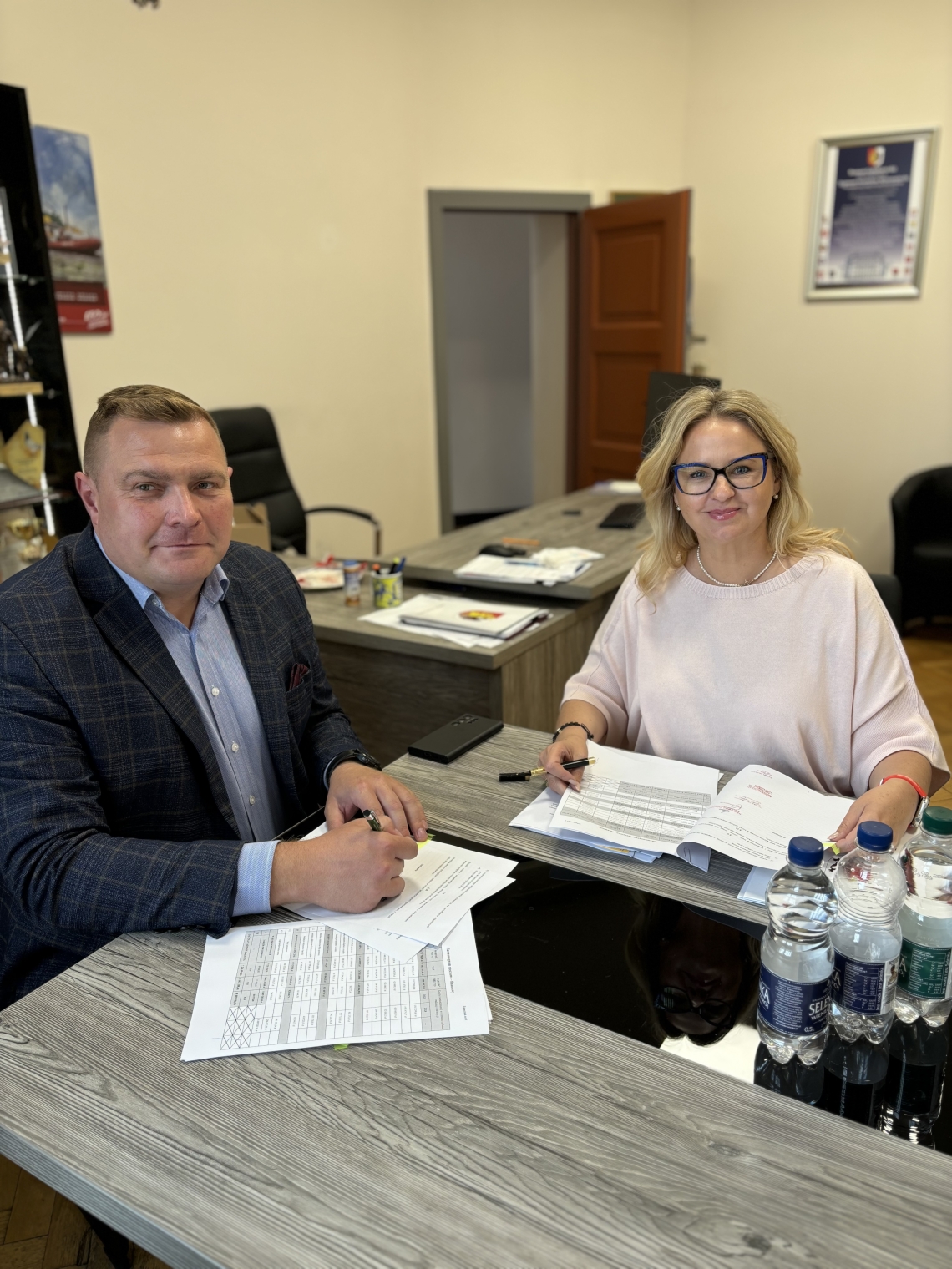 1 milion złotych trafia do Powiatu Włocławskiego z przeznaczeniem na budowę sal sportowych w Chodczu i Lubrańcu - Marysinie!